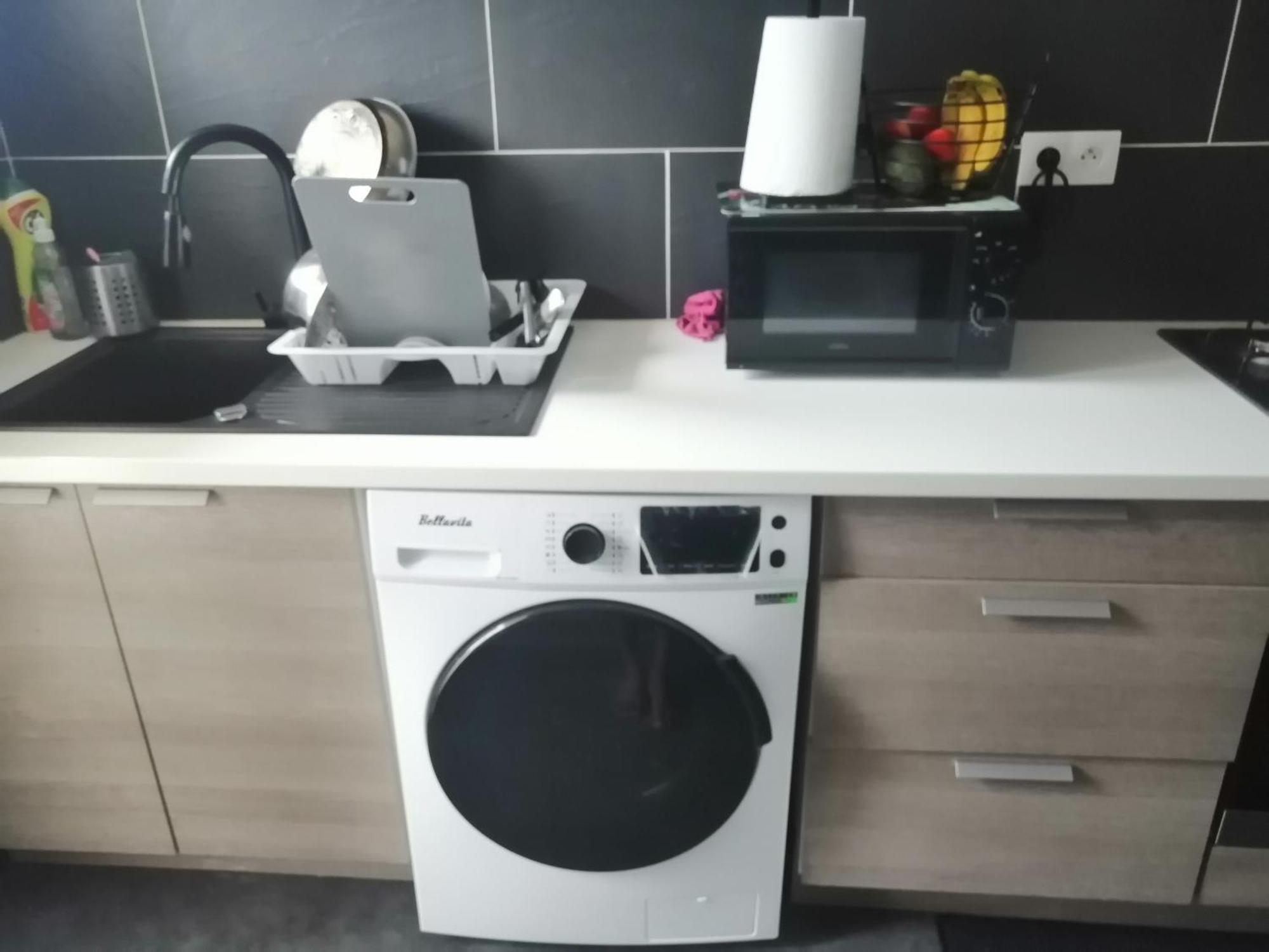 Chambre Dans Appartement A 尼奥尔 外观 照片