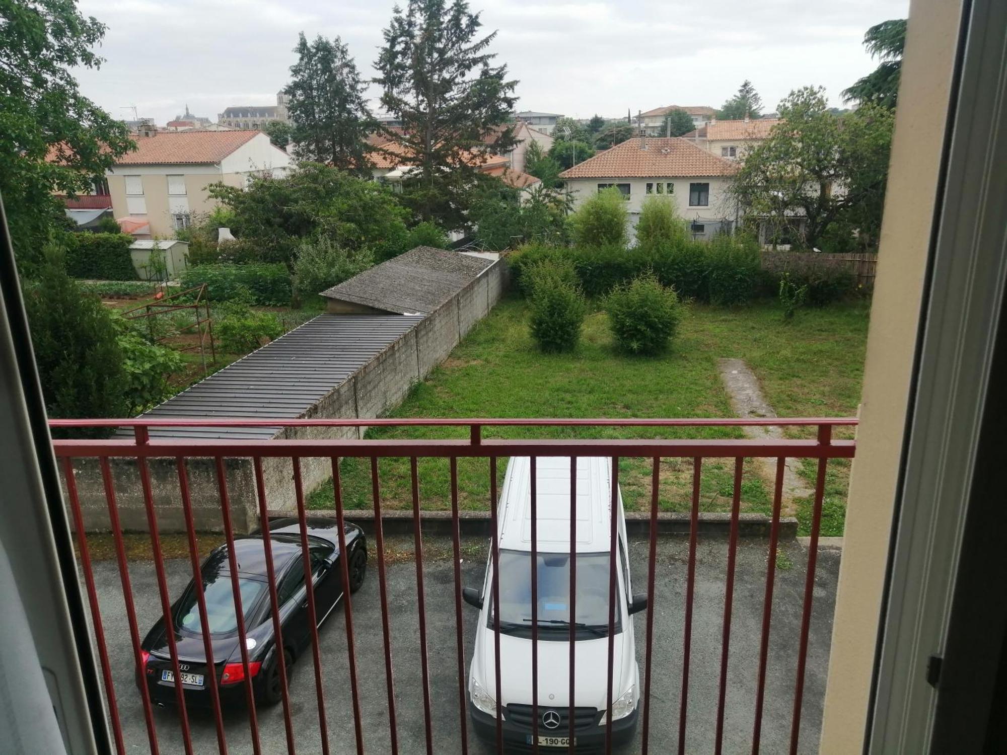 Chambre Dans Appartement A 尼奥尔 外观 照片